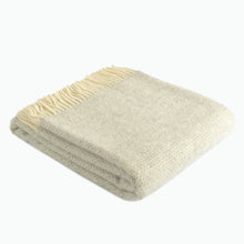Load image into Gallery viewer, Beehive Wool Blanket in Silver Grey