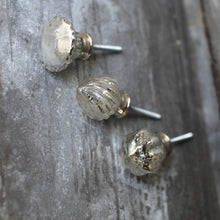 Load image into Gallery viewer, Etna knobs - James & May