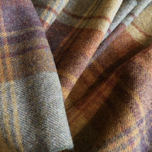 Load image into Gallery viewer, Lambswool Scarf in Woodland Check - James &amp; May
