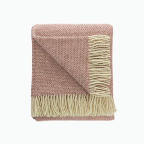 Beehive Wool Blanket in Dusky Pink
