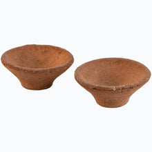 Load image into Gallery viewer, Set of Two Pinch Pots - James &amp; May